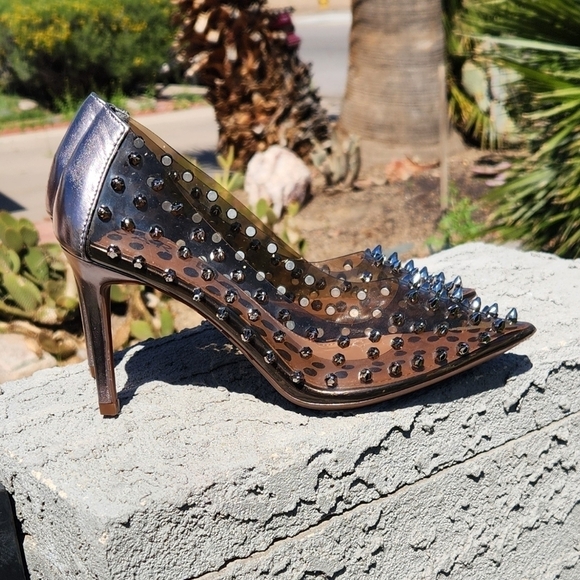 Carvela Kurt Geige‎ Kicker Stud Heels - Picture 10 of 10